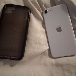 Iphone. SE. Used. White. 