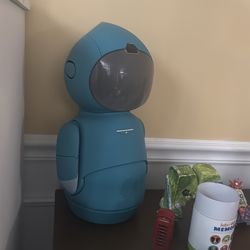 Moxie kids robot