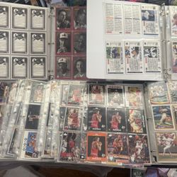 Huge Card Collection Over 1K Cards 