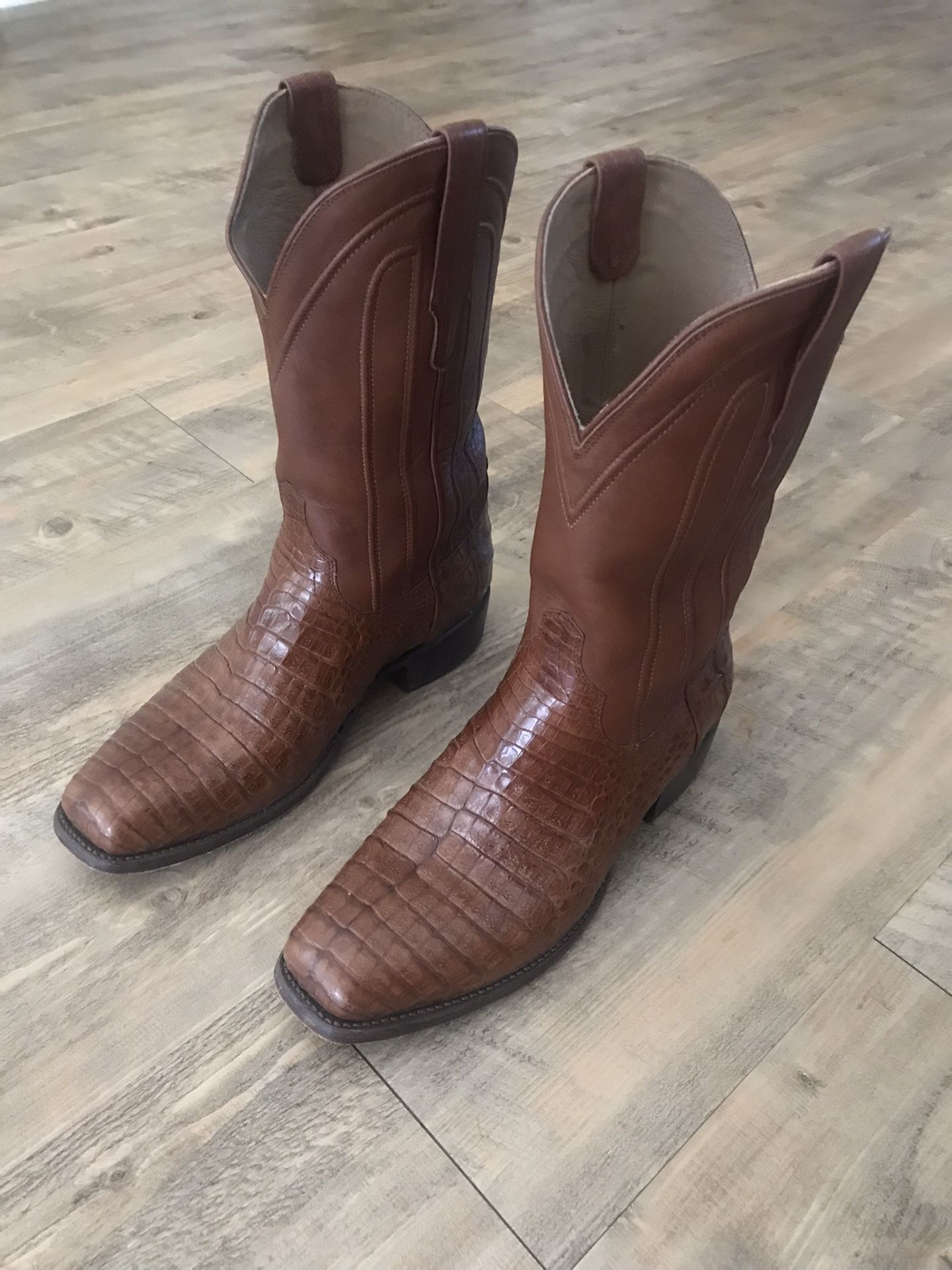 Tecovas Caiman Boots - Size 11D for Sale in Fulshear, TX - OfferUp