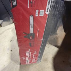 M18 Milwaukee Chainsaw 