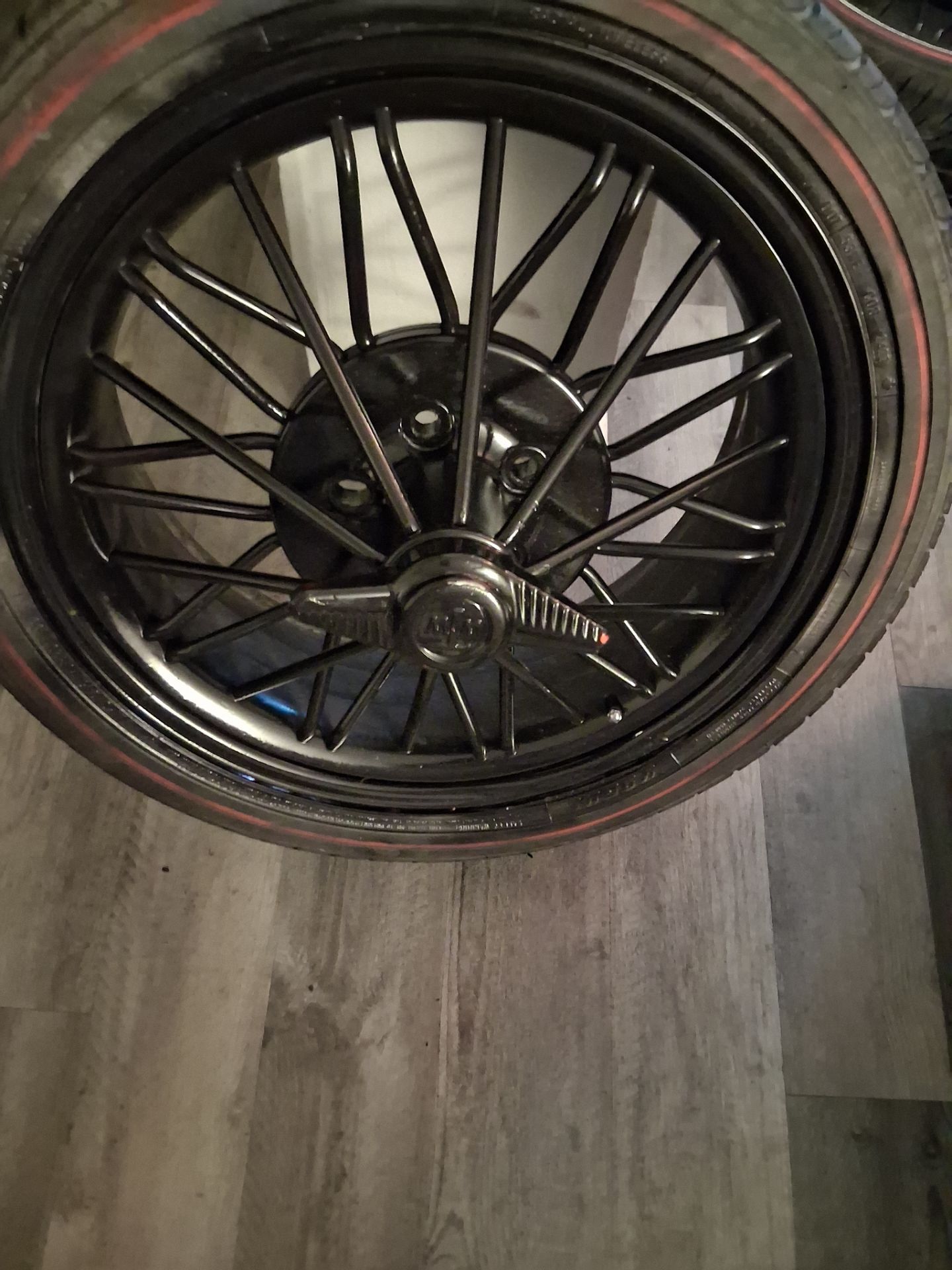 Powered black 20s Swangs