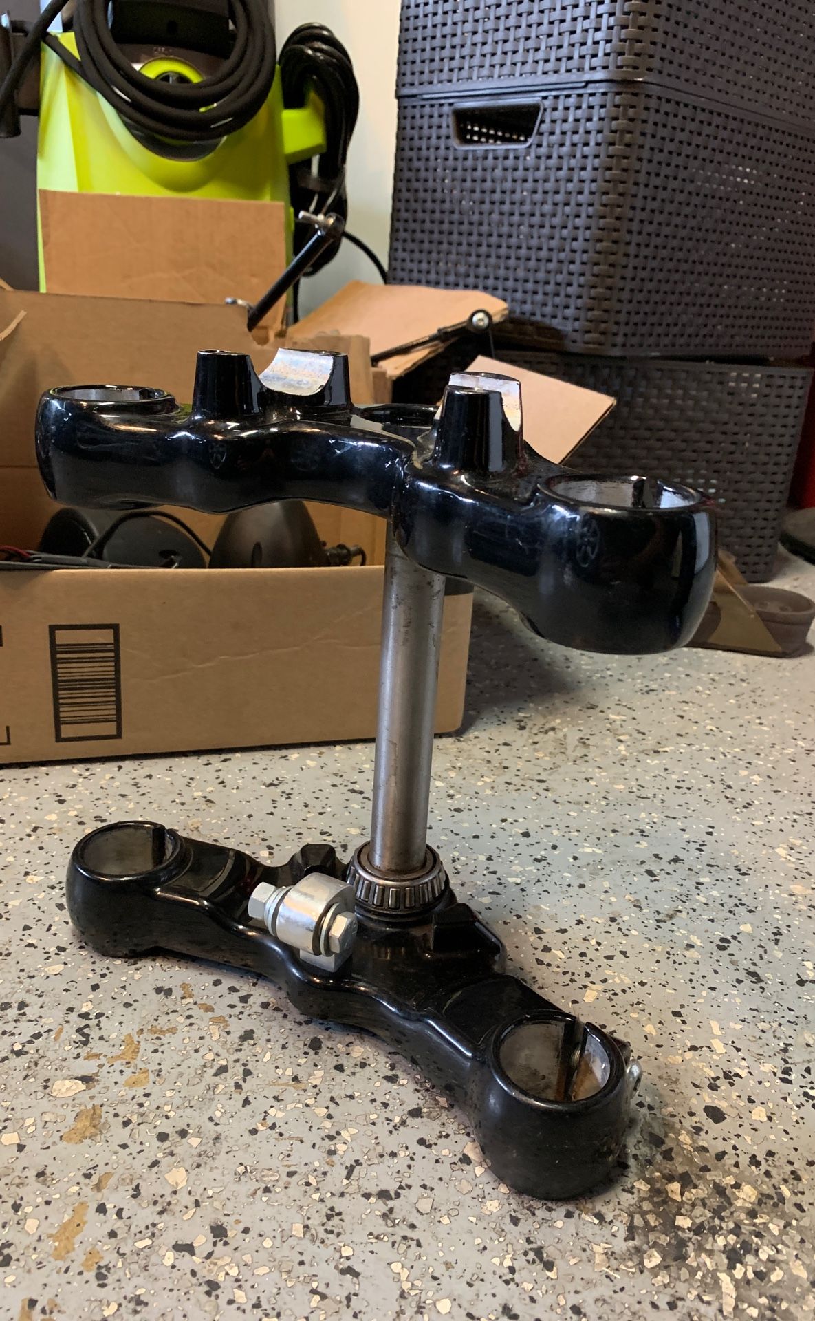 Harley Sportster Mid-glide triple trees
