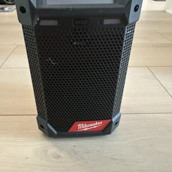 Milwaukee Wireless Speaker