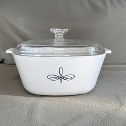 Vintage CorningWare Casserole Dish Trefoil Pattern - 3 qt with Pyrex Lid