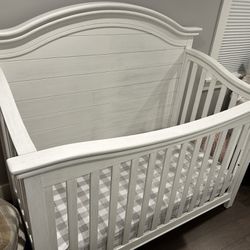 White Wood Crib