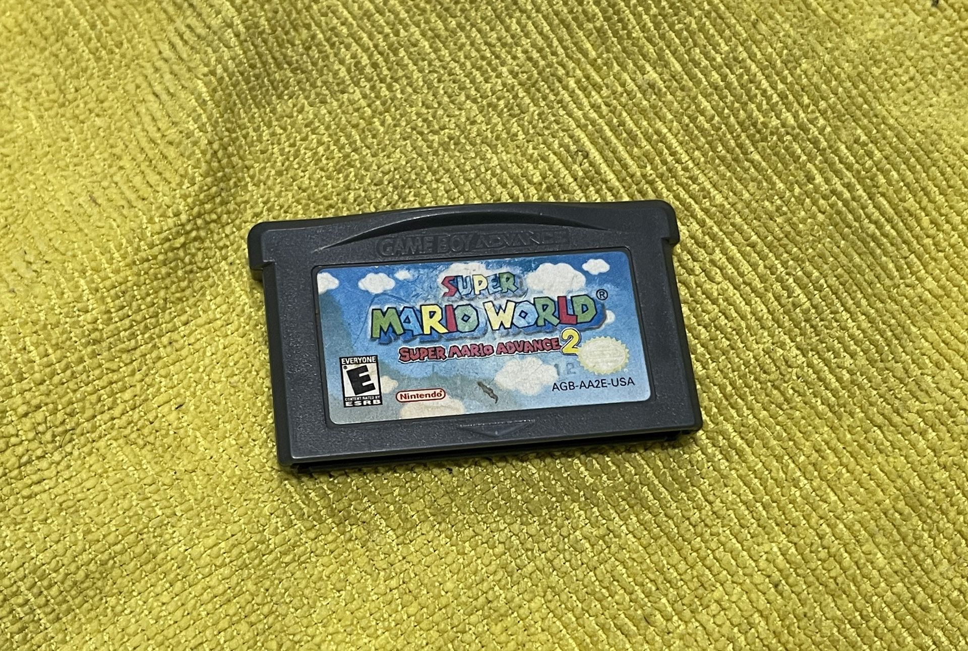 Super Mario World: Super Mario Advance 2 - Game Boy Advance