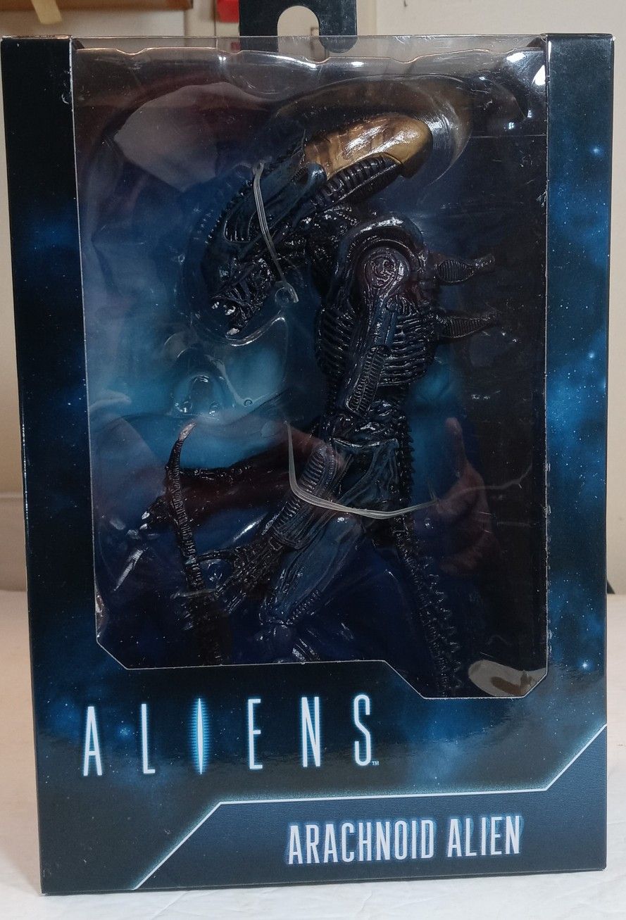 NECA - Aliens "Arachnoid Alien" 9" Action Figure - New-