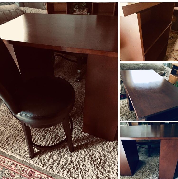 DESK & CHAIR with 2 BOOKCASES