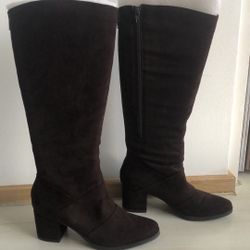 New Brown Boots By A2 By Aerosoles, Model Green-Roo