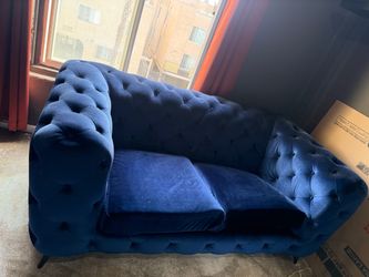 Sofa love seat