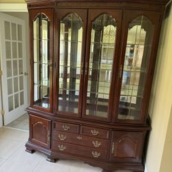 Beautiful China Hutch