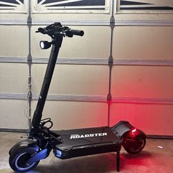 Off Road EMOVE ROADSTER FULL Carbon Top speed 80Mph + , 72 Miles range 