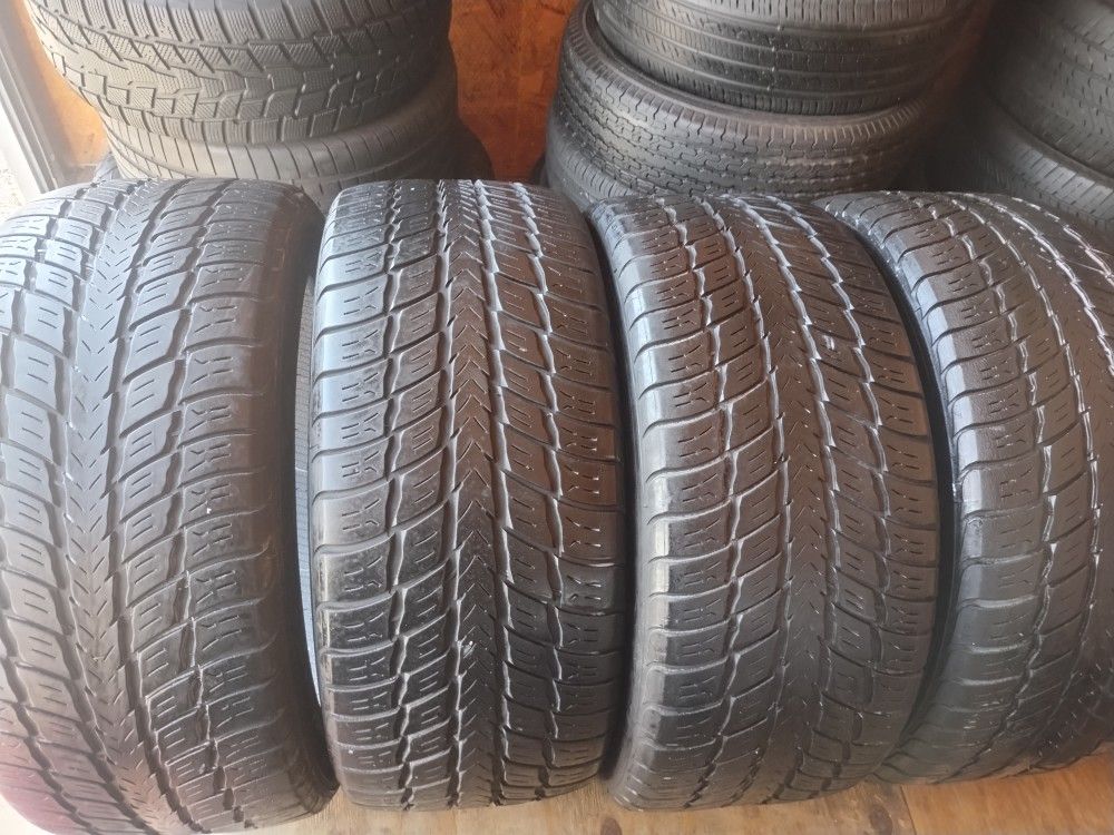 (4) 305 40 R22 Goodyear Fortera Used Tires