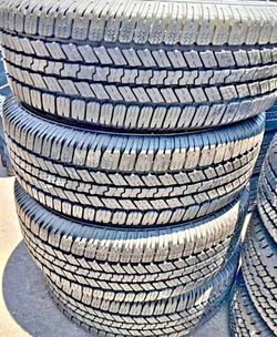 265/60/20 Goodyear 📍📍 Vendo un set de llantas con 80% de vida las 4 📍🌟