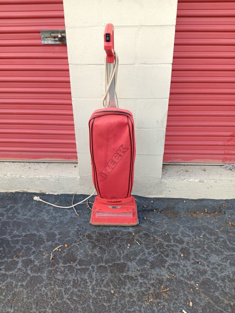 Vacuum Cleaner