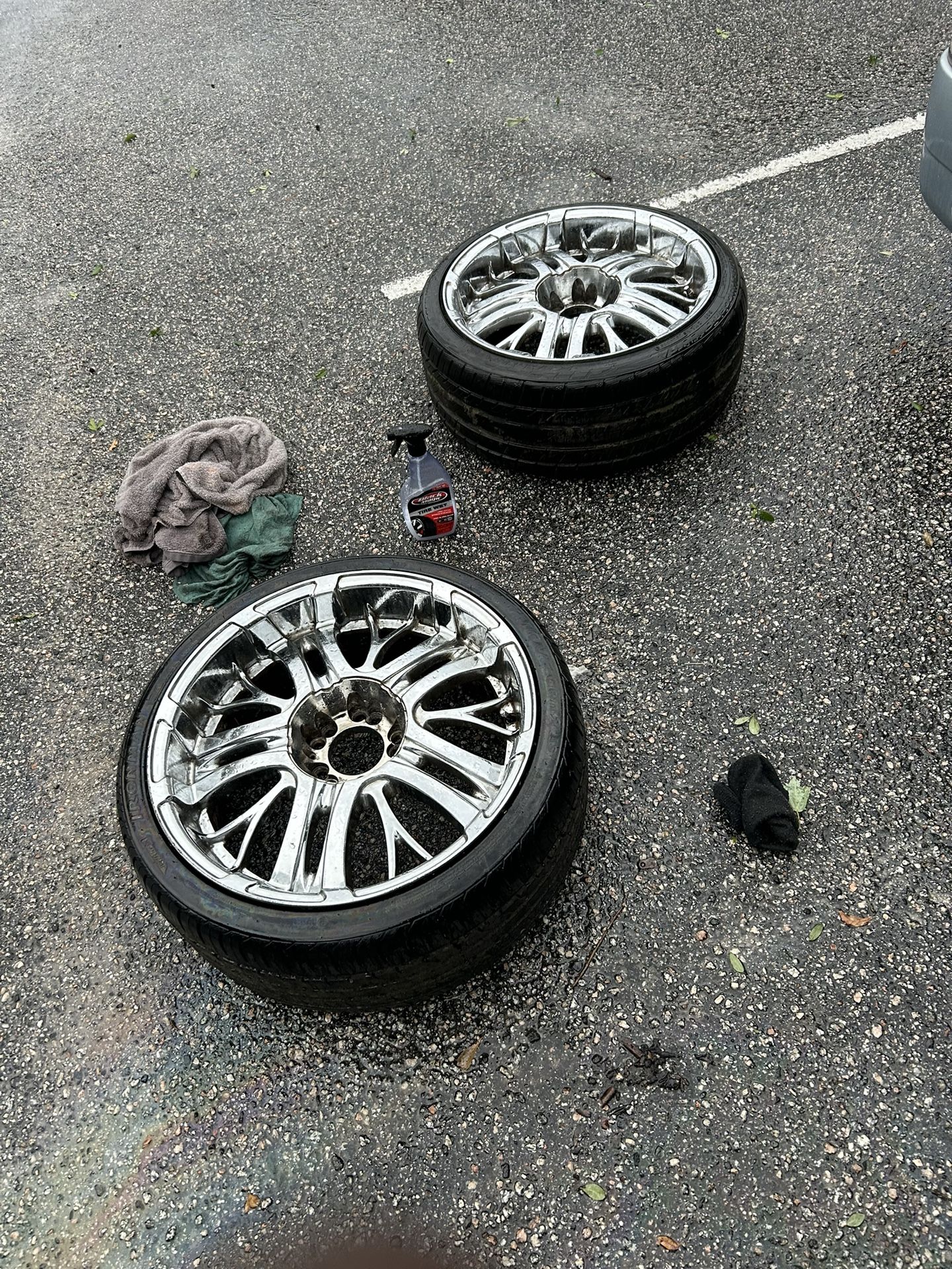 17 Inch Universal rims and tires