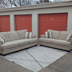 NFM BERNHARDT SOFA/ LOVESEAT SET (Free Delivery Within 25 miles)