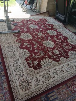 Carpet 7ft 10in X10 Ft