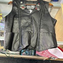 Harley Davidson Women Size Large Vest 