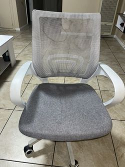 Gray And White Desk Chair