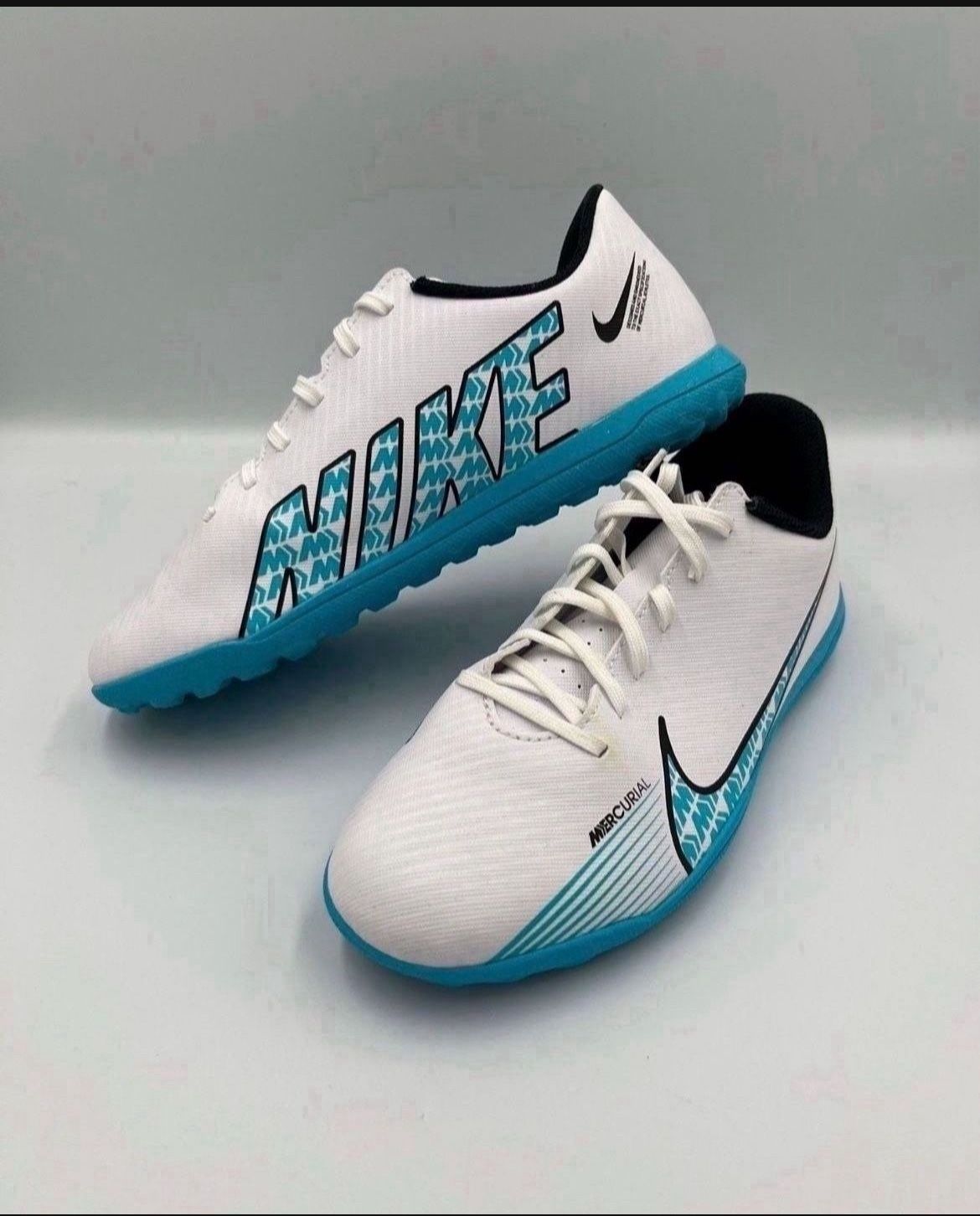 Nike : Nike Mercurial Youth Soccer Shoes  Youth 5.5 / women’s 6.5  Box not included.