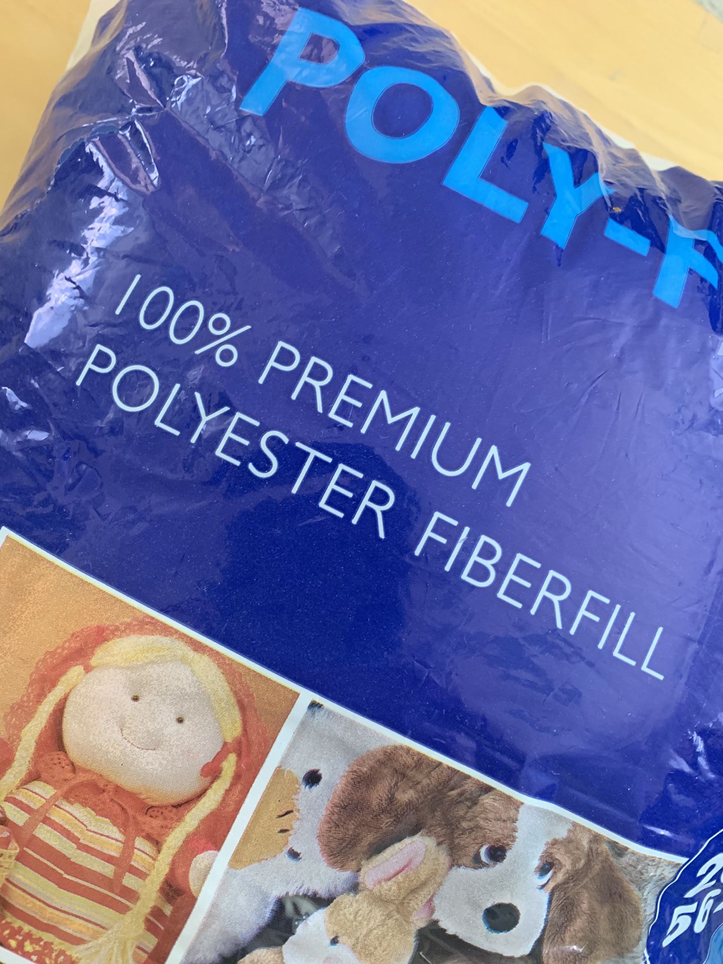 Polyfill premium polyester fiberfill for pillows 2 bags for Sale in