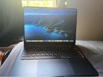 MacBook Air 13 inch Laptop