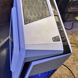 White Gaming PC – GTX 970, 16GB RAM, 1TB HDD + Monitor