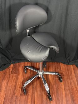 Ergonomic Saddle Stool Chair w/ Backrest & Rollerblade Wheels