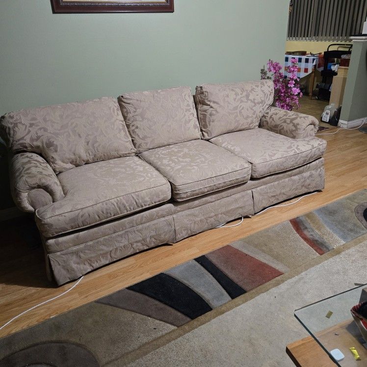 Sofa Set
