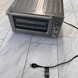 Breville Smart  Conventional Oven. BRAND NEW NEVER USED