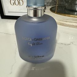 Dolce Gabbana Light Blue Eau Intense Pour Homme 