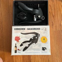 Corkscrew wine bottle opener
