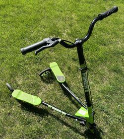 Yvolution Y Fliker F5 Green Drifting Scooters - Flow Series - $35
