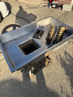 Meat grinder