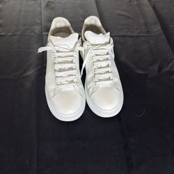 Alexander McQueen White Leather Low-Top Sneakers for Men