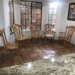 Dining table chairs  Asking 150