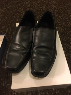 Boys shoes