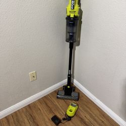 RYOBI Vacuum 