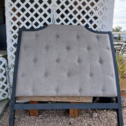 Headband  Queen  Size Good 