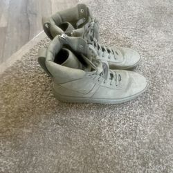 Green fear God military boots, size 9