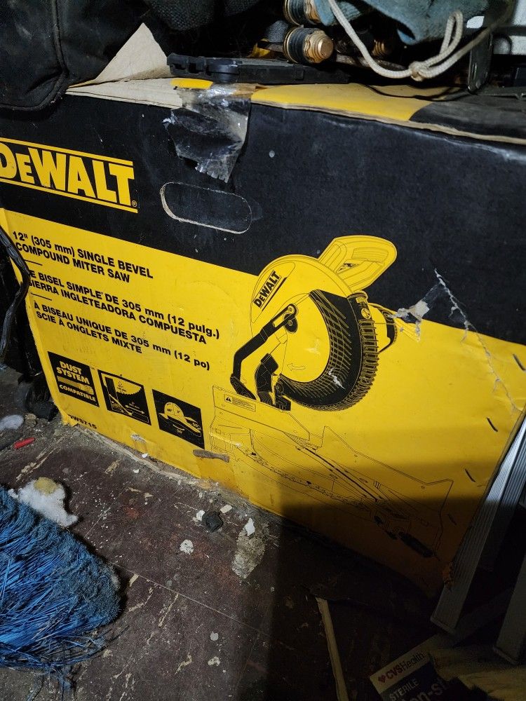 Miter Saw Dewalt