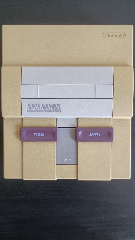 SUPER NINTENDO 