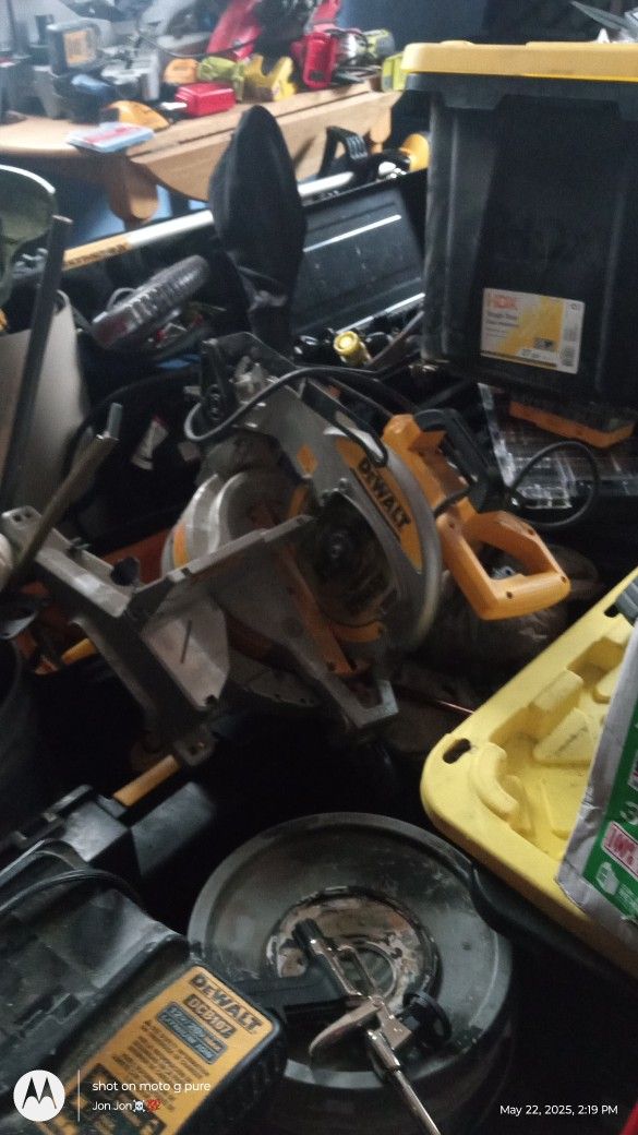 DeWalt Table Saw