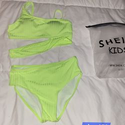 Girls Bathing Suit Brand New Size 150 ( 11/12)