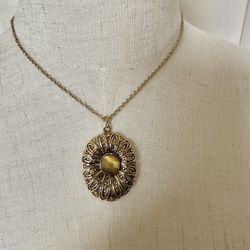 Gold Tone Oval Yellow Pendant Necklace 