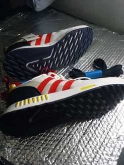 Adidas shoes brand new 9.5