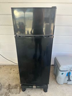 3.2 Cu.Ft Mini Fridge with Freezer