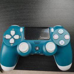 PS4 Controller